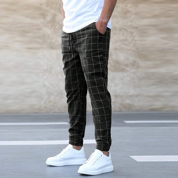 Comfortable Everyday Checkered Trousers for men